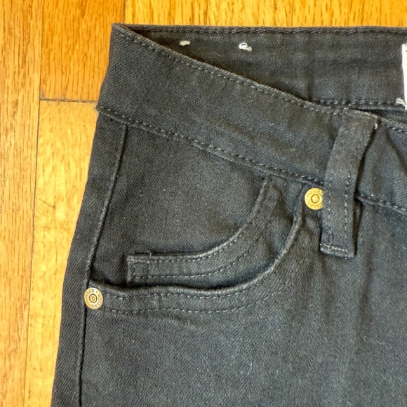 Must Have Rolla’s Eastcoast Flare - Picture 5 of 13